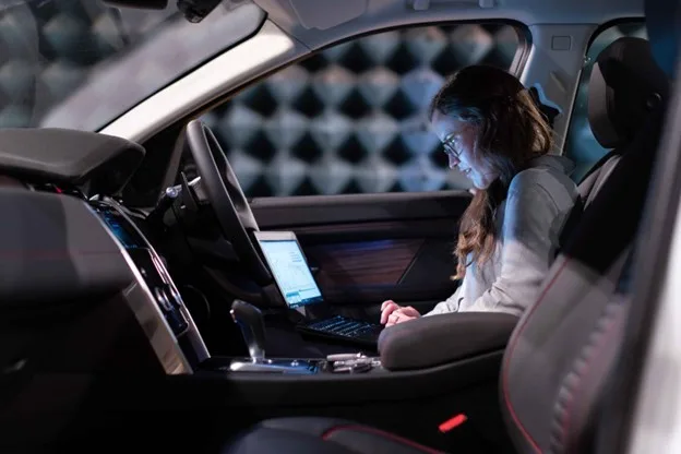How AI is Revolutionizing the Auto Industry