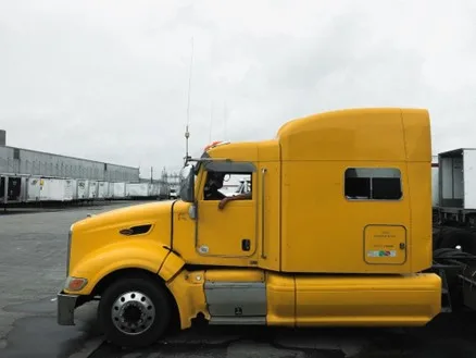 Practical Tips for Truck Drivers to Boost Their Sleep Quality