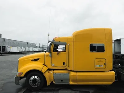 Practical Tips for Truck Drivers to Boost Their Sleep Quality