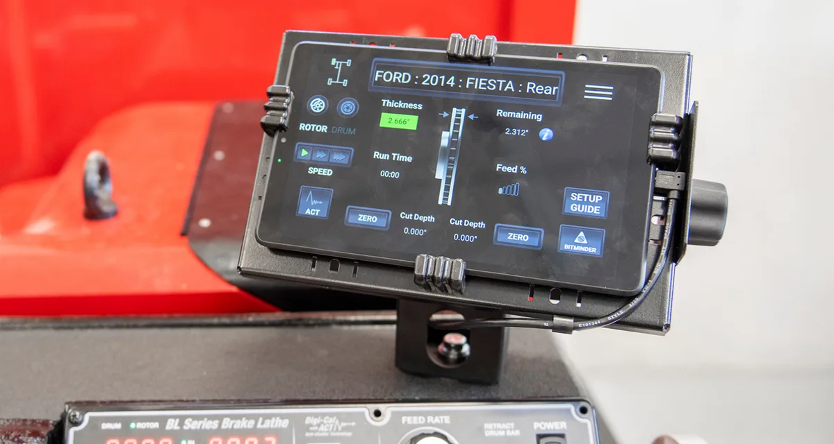 Hunter Engineering adds new tablet to its BL Series Bench Lathes