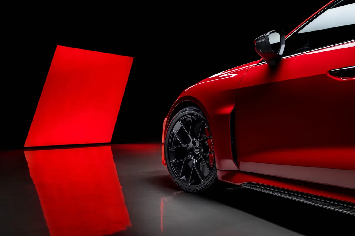 Pirelli: P Zero R with Motorsport DNA for the New Audi RS 5 and RS 3 Competition Limited