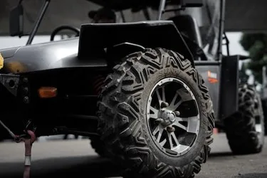 New features in an agricultural implement tire