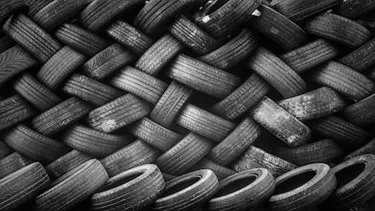 How do agricultural tires differ?