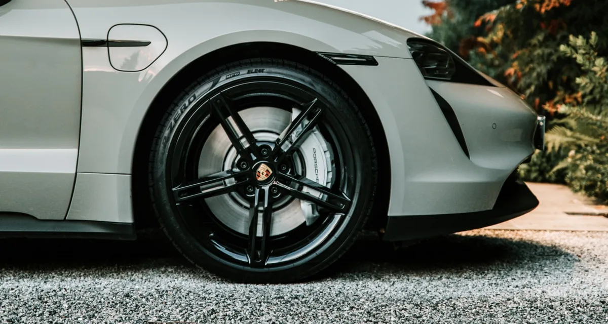 Pirelli unveils new Elect tires for electric and plug-in hybrid vehicles