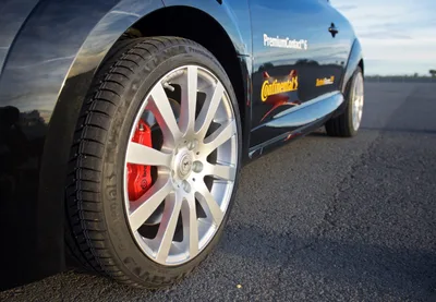 Continental unveils new PremiumContact 6 tire