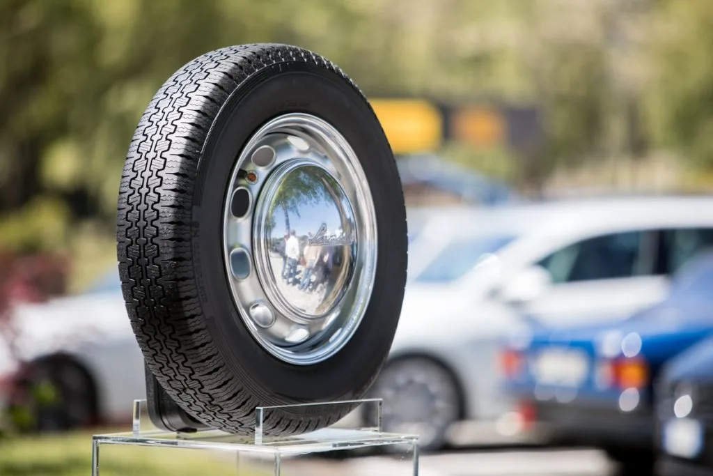 Pirelli Cinturato CA67