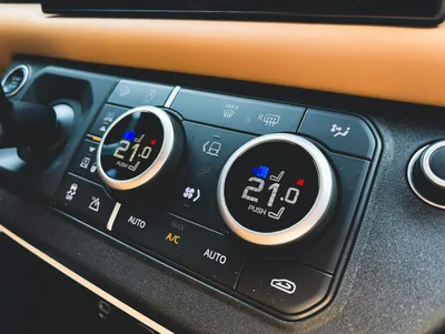 Car air conditioning vents and climate controls